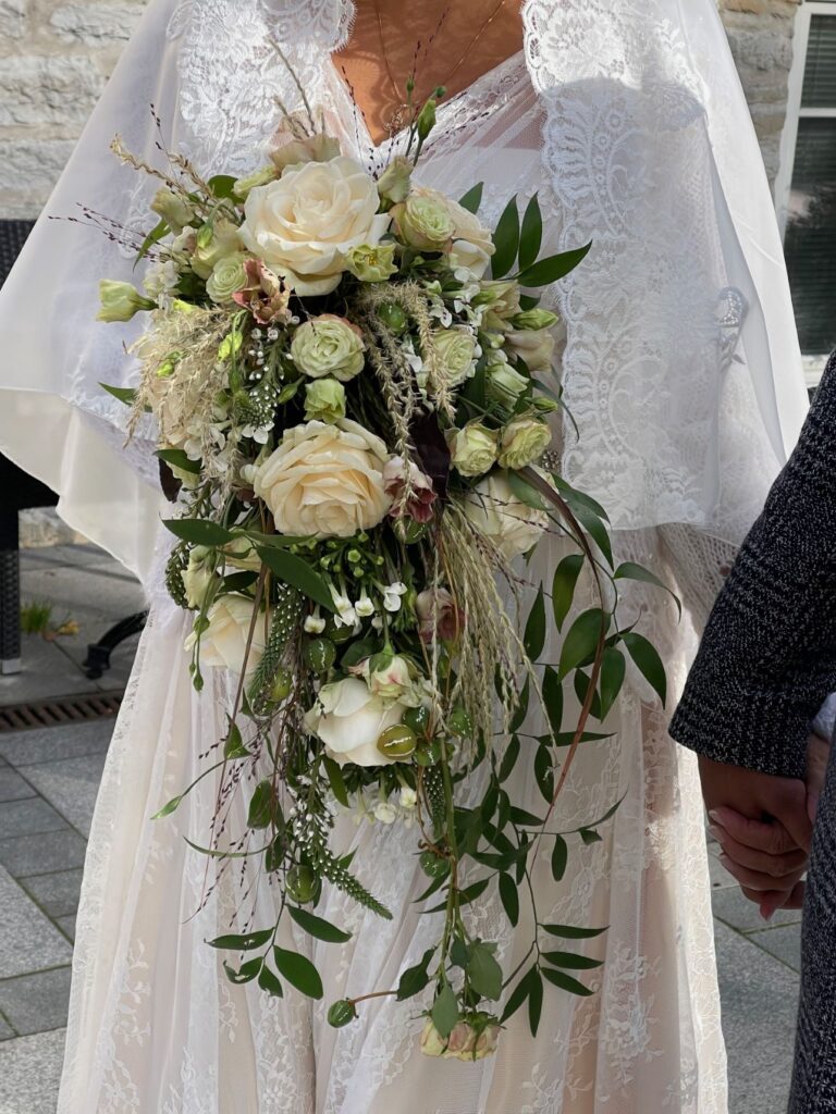 Teardrop wedding bouquet with white flowers