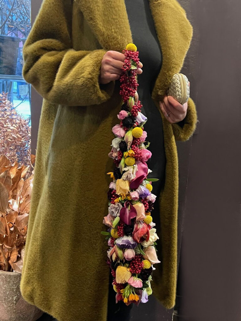 Colorful elegant weddig bouquet